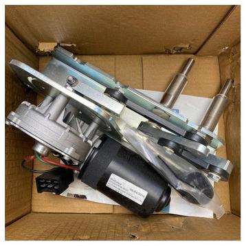 Bieden: Gallinea medium duty windscreen wiper motor 24V SP3, Ophalen of Verzenden