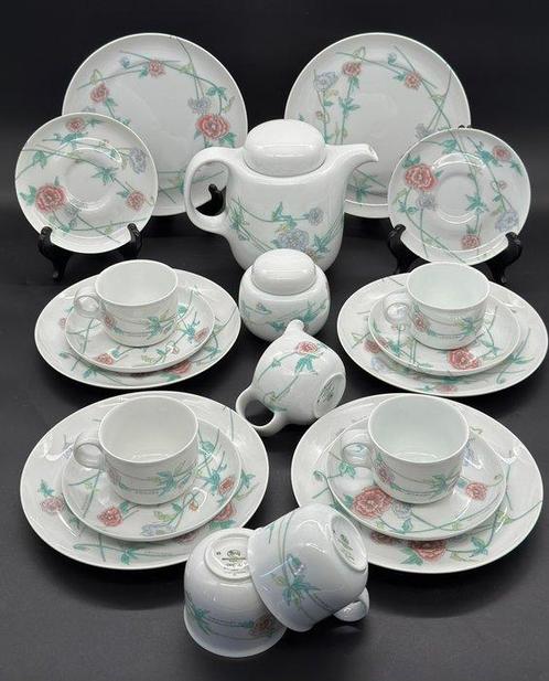 Koffieservies - Hutschenreuther Tavola im Alhambra Dekor mit, Antiek en Kunst, Antiek | Meubels | Tafels