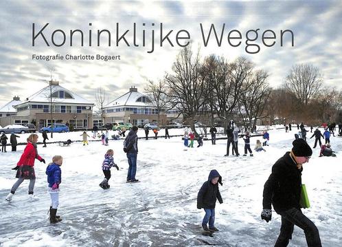 Koninklijke wegen 9789082055306 Charlotte Bogaert, Boeken, Kunst en Cultuur | Fotografie en Design, Zo goed als nieuw, Verzenden