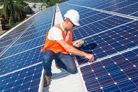 Zonnepanelen laten plaatsen? beschikbaar voor biedingen