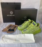 Versace - Sneakers - Maat: Shoes / EU 42, UK 8, US 9, Antiquités & Art