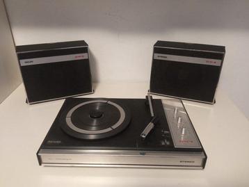 Philips - 604 - Différents modèles - Tourne-disque