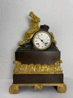 Pendule Louis Philippe - Gepatineerd brons, Verguld brons -