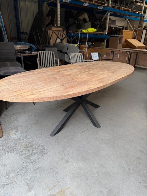 Costa eettafel uitschuifbaar, kleur mango, Huis en Inrichting, Tafels | Eettafels, Nieuw, Metaal, Overige materialen