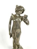 Vide-poche - C. Kurz & Co - Schaal met bloemen en sierlijk