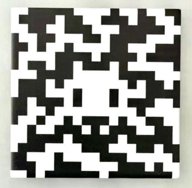 Invader (1969) - Camo Space Tile Black/White (SEALED), Antiek en Kunst, Kunst | Designobjecten