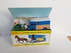 Dinky Toys - 1:32 - Transport Saviem de Chevaux de Course