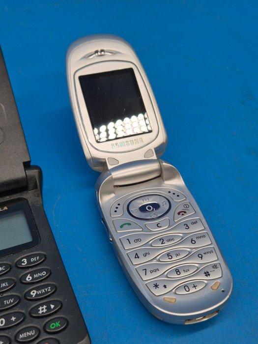 Samsung, Motorola Motorola StarTAC & Samsung – Flip Phones –, Games en Spelcomputers, Spelcomputers | Overige Accessoires