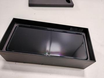 Motorola razr 40 Ultra - Smartphone - 6,9-inch pOLED - Zwart beschikbaar voor biedingen
