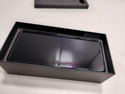 Motorola razr 40 Ultra - Smartphone - 6,9-inch pOLED - Zwart, Telecommunicatie, Mobiele telefoons | Toebehoren en Onderdelen, Zo goed als nieuw