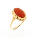 Gouden ring met carneool | Vintage (klassiek) (klassiek), Gebruikt, Overige kleuren, 19 tot 20, Ophalen of Verzenden