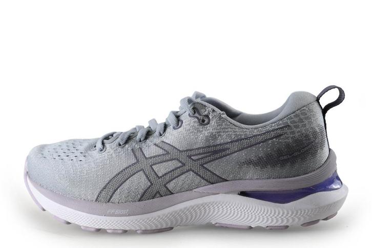 Asics Sportschoenen in maat 38 Grijs | 5% korting, Kleding | Dames, Schoenen, Grijs, Zo goed als nieuw, Sportschoenen, Verzenden