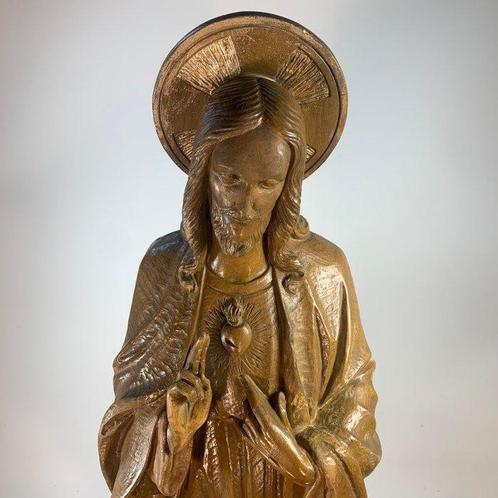 Groot religieus beeld - Gerard Linssen Venlo - Statue, Jezus, Antiek en Kunst, Antiek | Boeken en Manuscripten