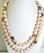 Collier de perles roses naturelles avec croix grecques -, Antiquités & Art