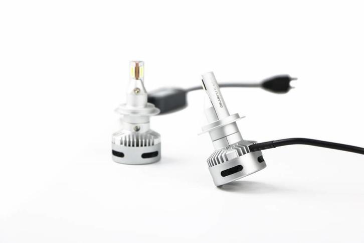 OEM LINE - LED Verlichting | Dimlicht / Grootlicht voor kopl, Autos : Divers, Tuning & Styling, Enlèvement ou Envoi