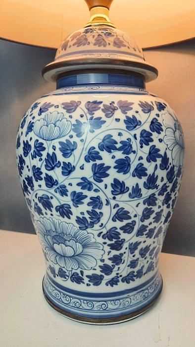Vaas gemonteerde lamp - Exclusieve Blauw Witte Chinoiserie, Antiquités & Art, Art | Objets design