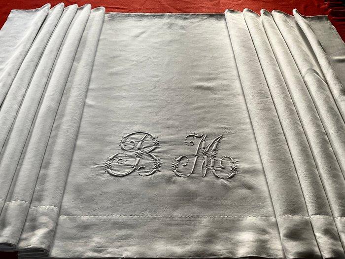 Vroeg 20e eeuws linnen beddengoed met grote initialen M.B. -, Antiek en Kunst, Antiek | Tapijten, Tafelkleden en Textiel