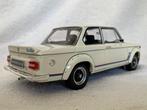 Kyosho 1:18 - Model sportwagen - BMW 2002 Turbo, Nieuw