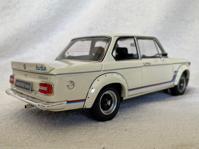 Kyosho 1:18 - Model sportwagen - BMW 2002 Turbo, Hobby & Loisirs créatifs, Voitures miniatures | 1:5 à 1:12