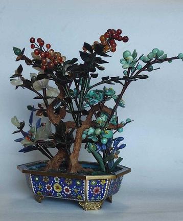 Pot de fleurs - Bois, Bronze, Émail, pierre dure