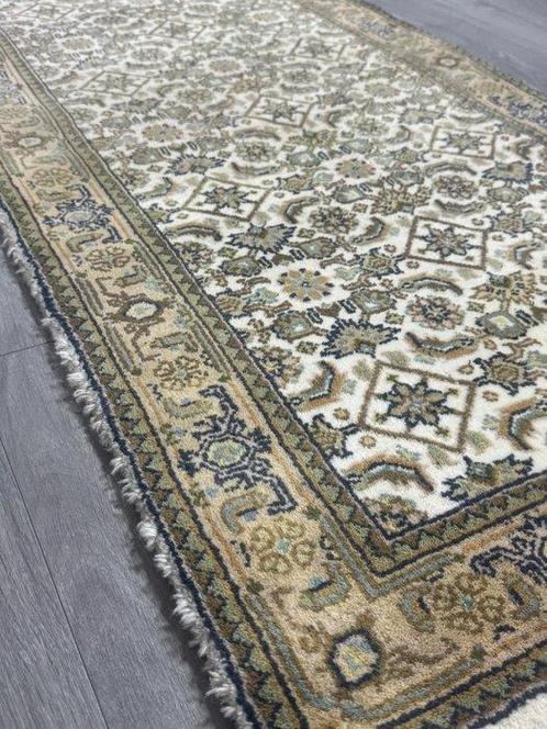 Herati - Vloerkleed - 141 cm - 70 cm - brug, Huis en Inrichting, Stoffering | Tapijten en Vloerkleden