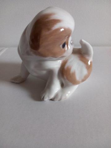 Royal Copenhagen - Erik Nielsen - Figure - Chiot pékinois -