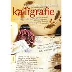 KLEINE CADEAUTJES MET KALLIGRAFIE 9789051218862, Boeken, Verzenden, Gelezen, M. Koperdraat-Buffing