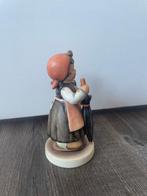Goebel - M.I. Hummel - Statuette, Zum Festtag On Holiday -, Antiek en Kunst