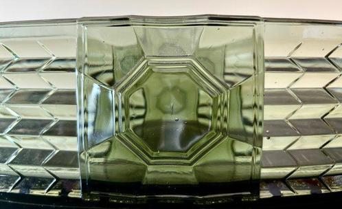 Val Saint Lambert - Plateau - verre pressé - Myriams Cut, Antiek en Kunst, Kunst | Designobjecten