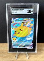 2021 Pokemon Celebrations - Flying Pikachu Graded card - SGC, Hobby en Vrije tijd, Verzamelkaartspellen | Pokémon, Nieuw