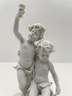 Beeldje - Bisque porselein, Antiek en Kunst