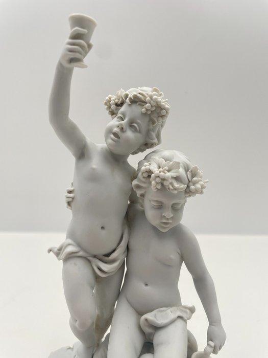 Beeldje - Bisque porselein, Antiek en Kunst, Antiek | Glaswerk en Kristal