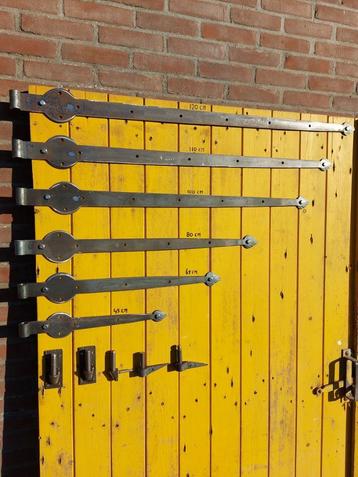 Scharnieren , Hengen , duimen , inslag duimen beschikbaar voor biedingen