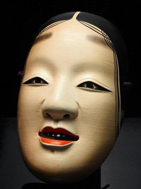 Zeer mooi Ko-omote masker, gesigneerd - Hout, Lak - Tasaki, Antiek en Kunst, Antiek | Overige Antiek