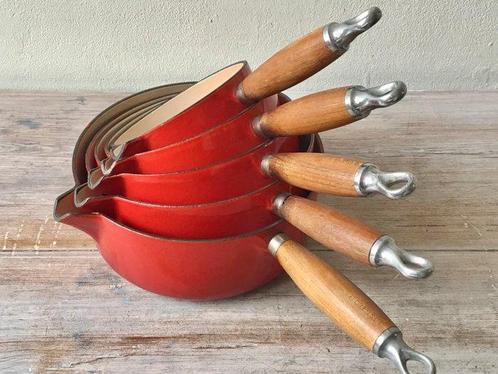 Le Creuset - Marmite (5) - Set de casseroles en fonte, Antiek en Kunst, Antiek | Keukengerei