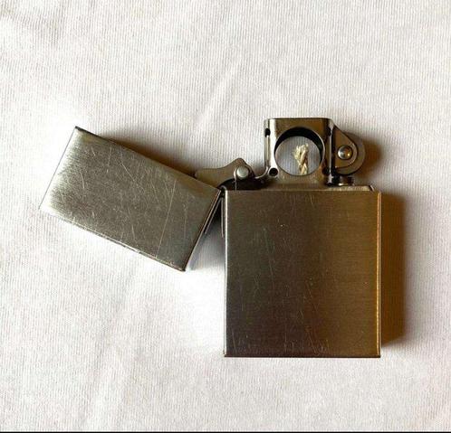 Zippo - 1932 Replica 1st. Edition - Zonder Minimumprijs -, Verzamelen, Rookartikelen, Aanstekers en Luciferdoosjes