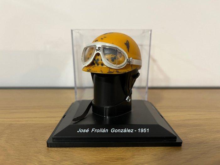 Spark 1:5 - Model raceauto (2) - José Froilán González 1951, Hobby & Loisirs créatifs, Voitures miniatures | 1:5 à 1:12