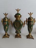 Klok en garnituur set (3) - Art Nouveau Messing - 1940-1950, Antiek en Kunst