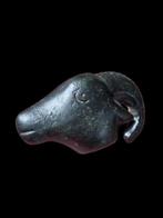 Oud-Romeins Brons Extreem Rare Ram Buckel