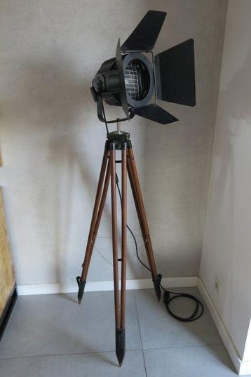 Theater Lamp - Staande lamp - Aluminium, Hout, Staal