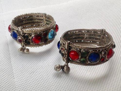 Koppel armbanden - Zilver - Jemen - begin 1900, Antiek en Kunst, Kunst | Niet-Westerse kunst