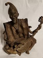Beeldje - Giullare suonatore - Brons
