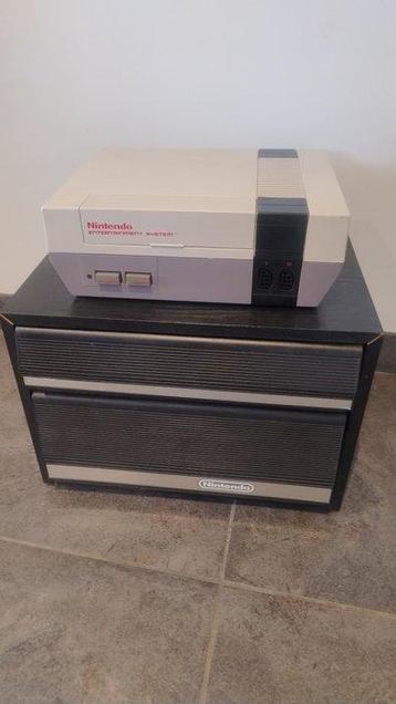 Nintendo - Nes - Opbergkast Nintendo voor de Nes en zapper