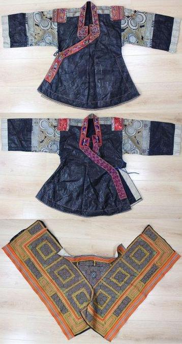 A lot of two Miao jackets and one textile - Jas