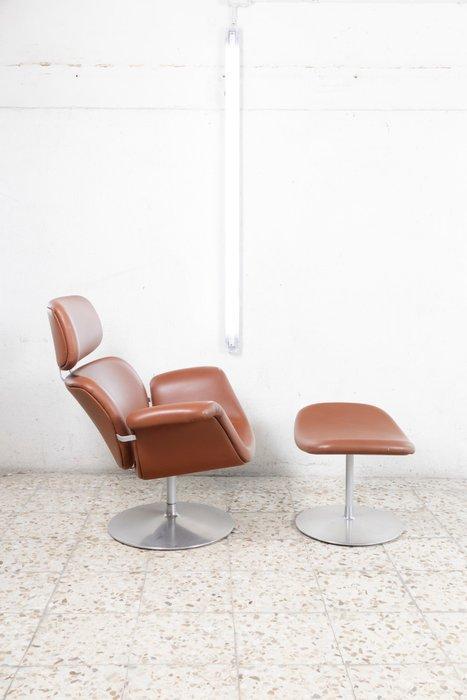 Artifort - Pierre Paulin - Lounge stoel - Big Tulip +, Antiek en Kunst, Kunst | Designobjecten
