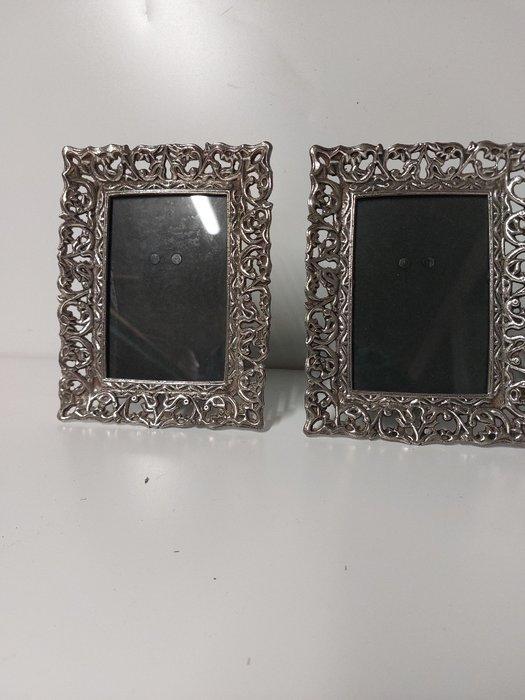Wanddecoratie (2) - België - messing fotokaders, Antiek en Kunst, Kunst | Designobjecten