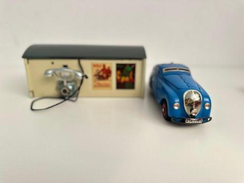 Schuco - Modelauto (2) - 15/500 Schuco Garage mit Radioauto, Antiek en Kunst, Antiek | Speelgoed