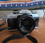 Minolta XG-M + MD Rokkor lenses: 1,7/50mm + 4/35mm +, Audio, Tv en Foto, Nieuw