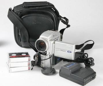 Sony DCR-PC110E PAL - Mini DV-DV camera