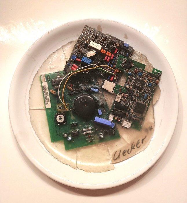 Günther Uecker (1930-2025) - Electronic Salat - Unikat, Antiquités & Art, Antiquités | Autres Antiquités